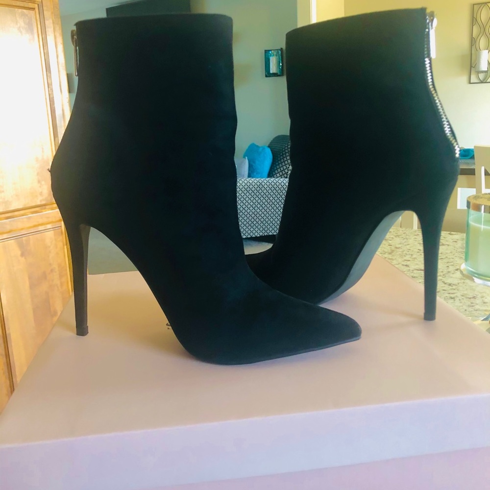 Black boots